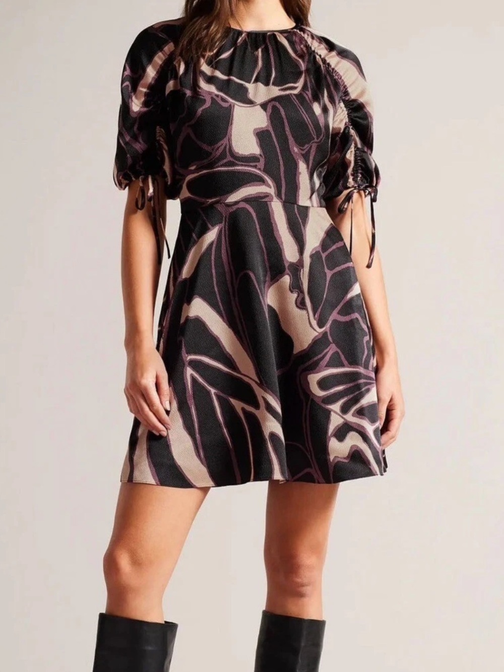 Ted Baker Gilliaa Abstract Print Fit n Flare Mini Dress Puff Sleeves Whimsigoth - Picture 2 of 12